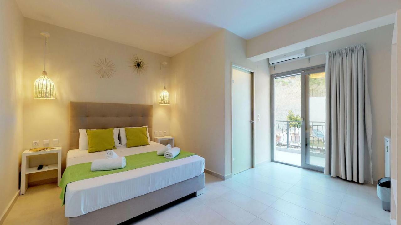 Kiperi Exclusive Hotel ปาร์กา ภายนอก รูปภาพ